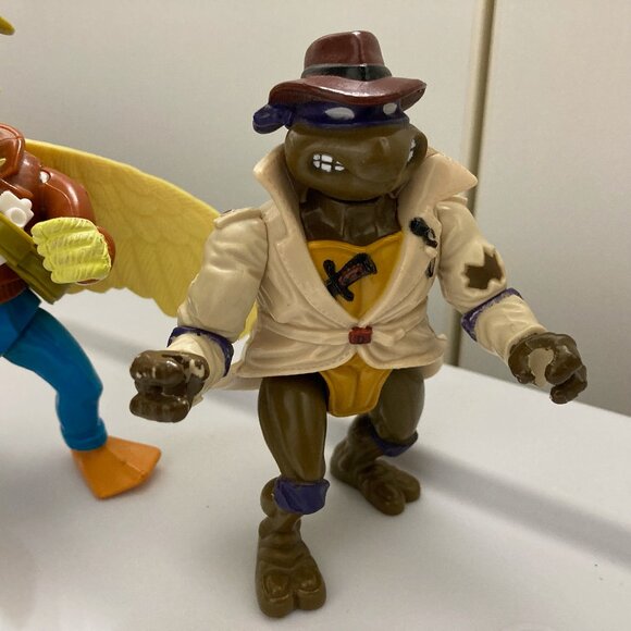 TEENAGE MUTANT NINJA TURTLES: Don, The Undercover Turtle (1990) by Playmates - Picture 1 of 1